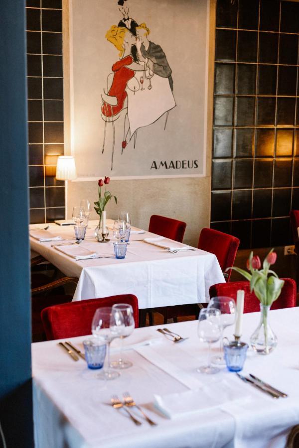 Amadeus Restaurant & Boutique Hotel Well  Bagian luar foto